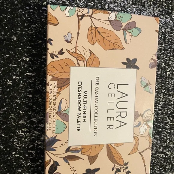 Make up bundle - Picture 5 of 6